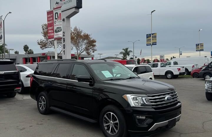 2018 Ford expedition max XLT Sport Utility 4D