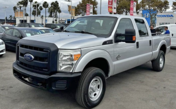 2015 Ford f250 super duty crew cab XL Pickup 4D 6 3/4 ft