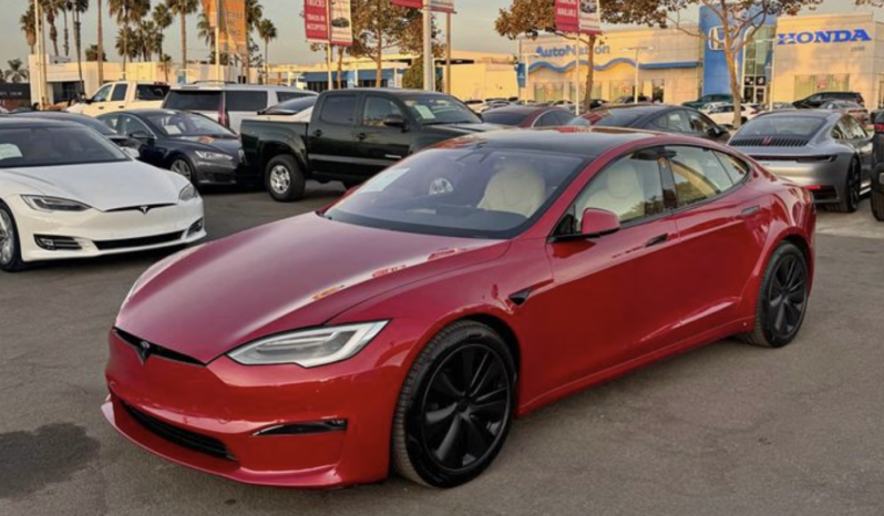 2022 Tesla model s Plaid Sedan 4D