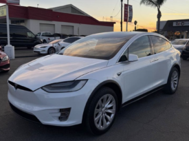 2019 Tesla model x Long Range Sport Utility 4D