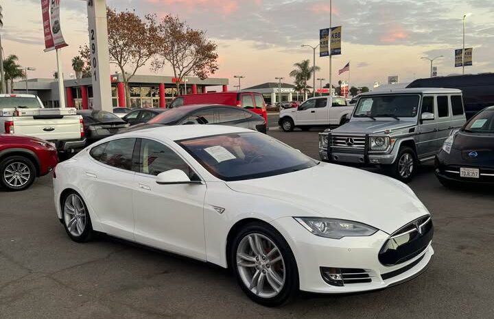 2013 Tesla model s Sedan 4D