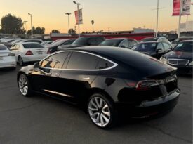 2019 Tesla model 3 Standard Range Plus Sedan 4D