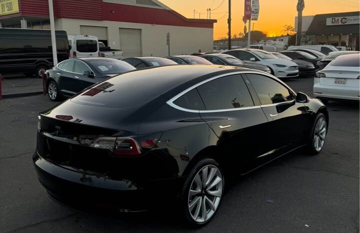 2019 Tesla model 3 Standard Range Plus Sedan 4D