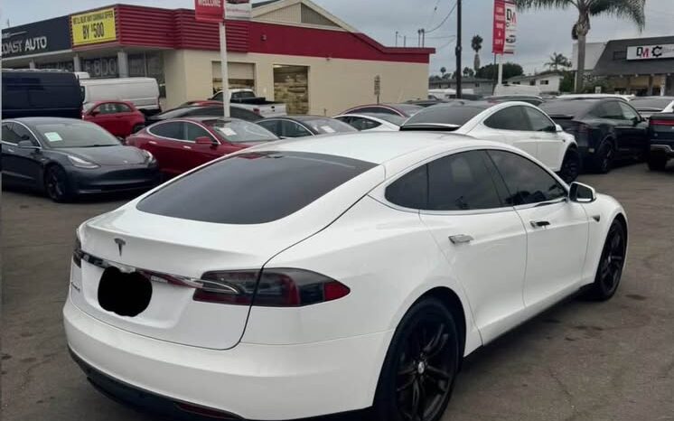 2013 Tesla model s Sedan 4D