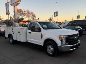 2017 Ford f350 super duty regular cab