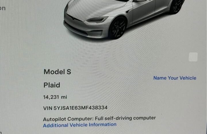 
								2021 Tesla model s Plaid Sedan 4D full									