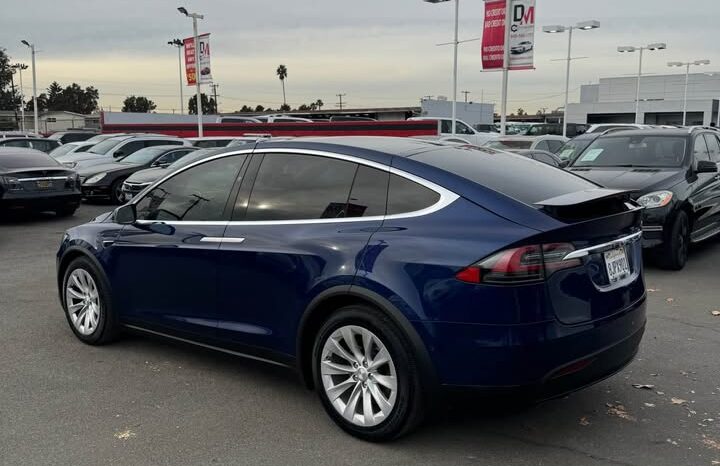 
								2018 Tesla model x 100D Sport Utility 4D full									