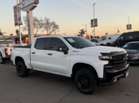 2020 Chevrolet silverado 1500 crew cab LT Trail Boss Pickup 4D 6 1/2 ft