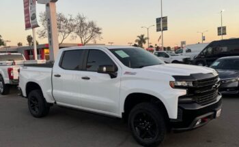 2020 Chevrolet silverado 1500 crew cab LT Trail Boss Pickup 4D 6 1/2 ft