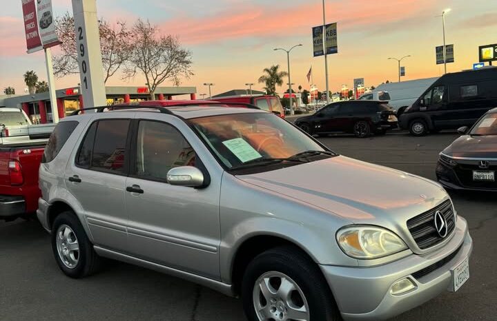 2002 Mercedes-Benz m-class ML 320 Sport Utility 4D