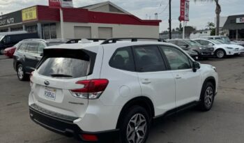 
									2022 Subaru forester Premium Sport Utility 4D full								