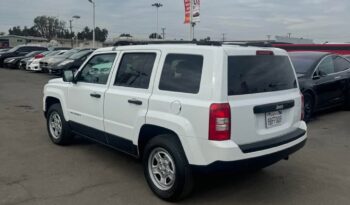 
									2017 Jeep patriot Sport SUV 4D full								