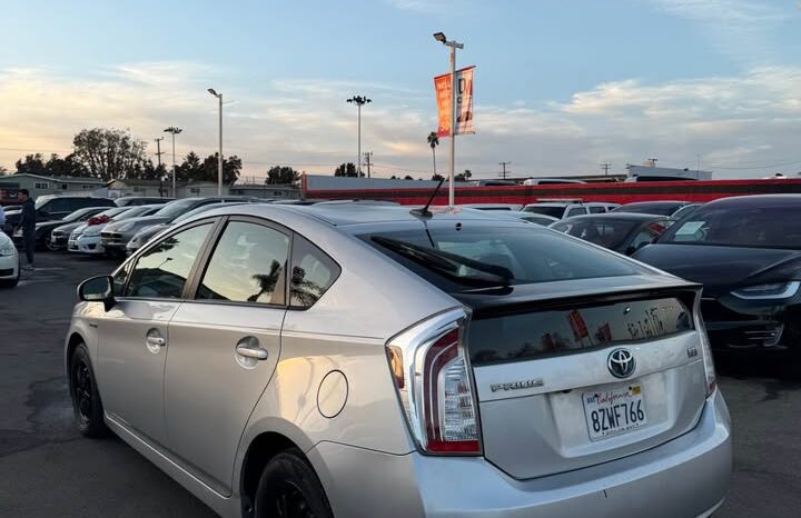 2012 Toyota prius