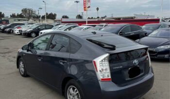 
									2011 Toyota prius full								