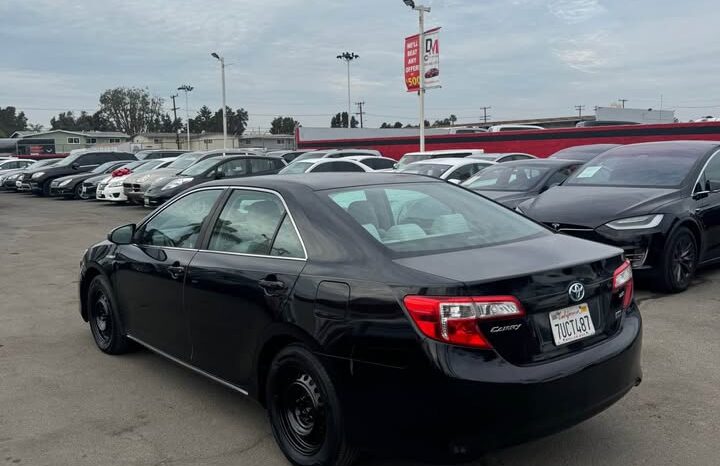 2012 Toyota camry LE Hybrid Sedan 4D