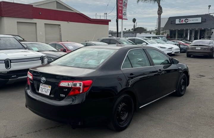 2012 Toyota camry LE Hybrid Sedan 4D