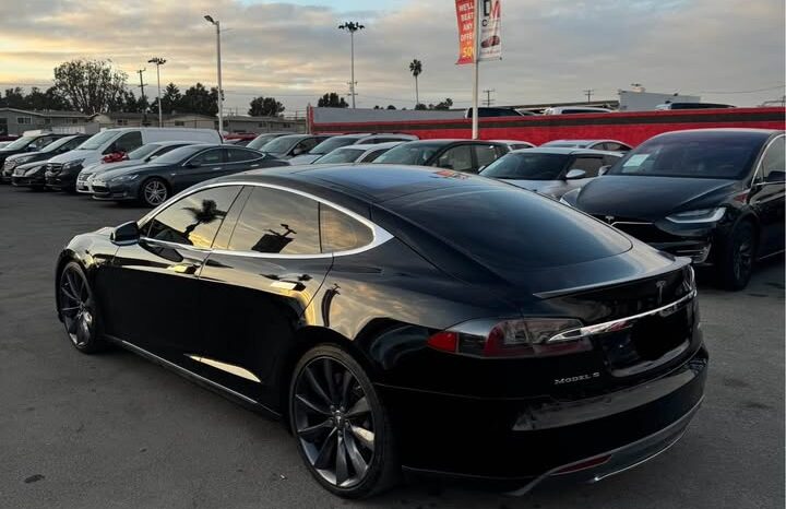 2013 Tesla model s Performance Sedan 4D