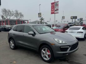 2011 Porsche cayenne Turbo Sport Utility 4D