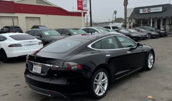 
									2013 Tesla model s Sedan 4D full								