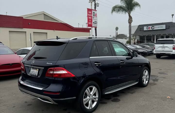 2012 Mercedes-Benz m-class ML 350 4MATIC Sport Utility 4D