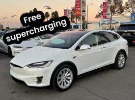 2016 Tesla model x 75D Sport Utility 4D