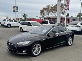 2013 Tesla model s Sedan 4D