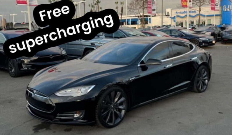 2013 Tesla model s Performance Sedan 4D