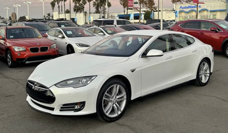 2013 Tesla model s Sedan 4D