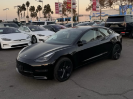 2021 Tesla model 3 Standard Range Plus Sedan 4D