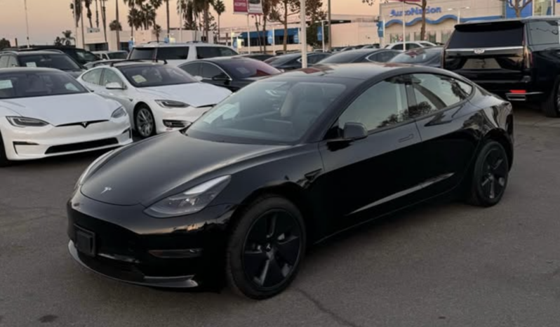 2021 Tesla model 3 Standard Range Plus Sedan 4D