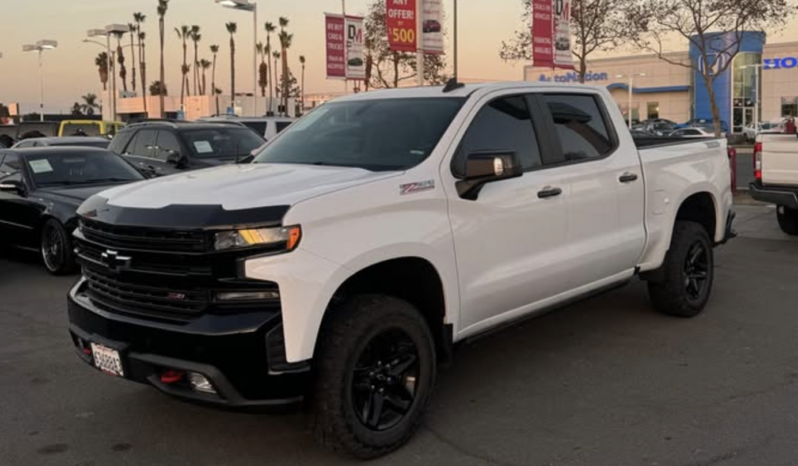 2020 Chevrolet silverado 1500 crew cab LT Trail Boss Pickup 4D 6 1/2 ft