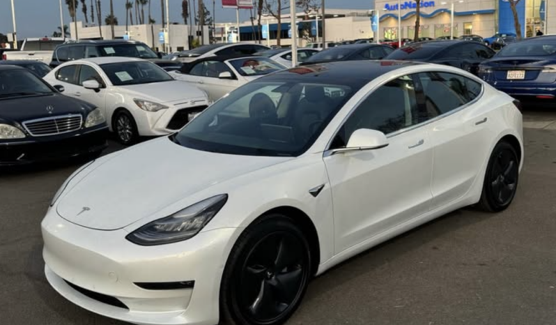 2019 Tesla model 3 Long Range Sedan 4D