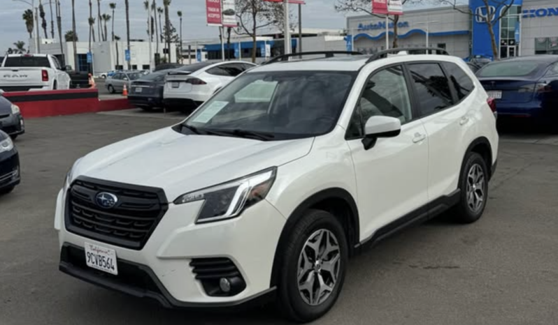 2022 Subaru forester Premium Sport Utility 4D