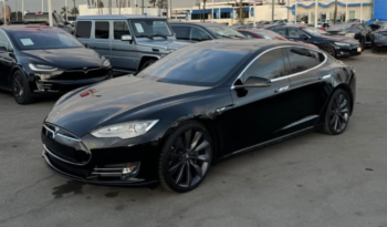 
									2013 Tesla model s Performance Sedan 4D full								