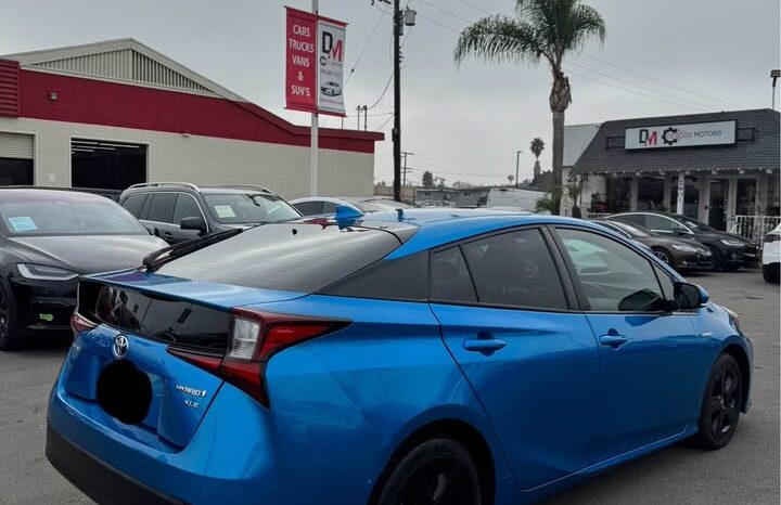 2019 Toyota prius XLE Hatchback 4D