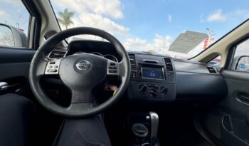 
									2012 Nissan versa full								