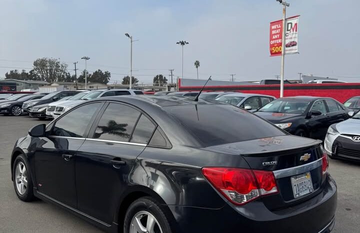 2013 Chevrolet cruze LT Sedan 4D