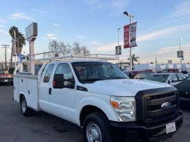 2011 Ford f250 super duty super cab XL Pickup 4D 6 3/4 ft