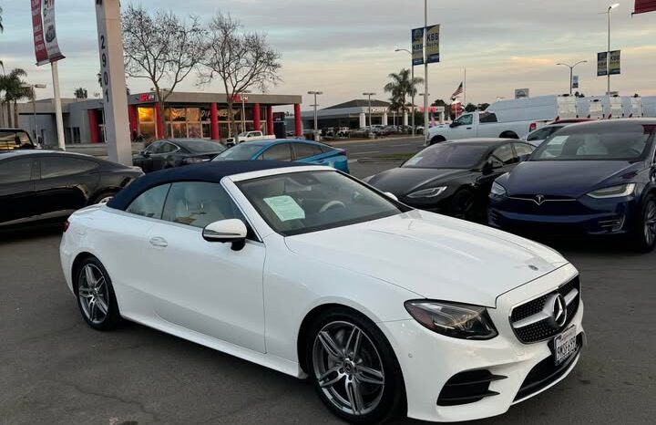 
								2019 Mercedes-Benz e-class E 450 Cabriolet 2D full									