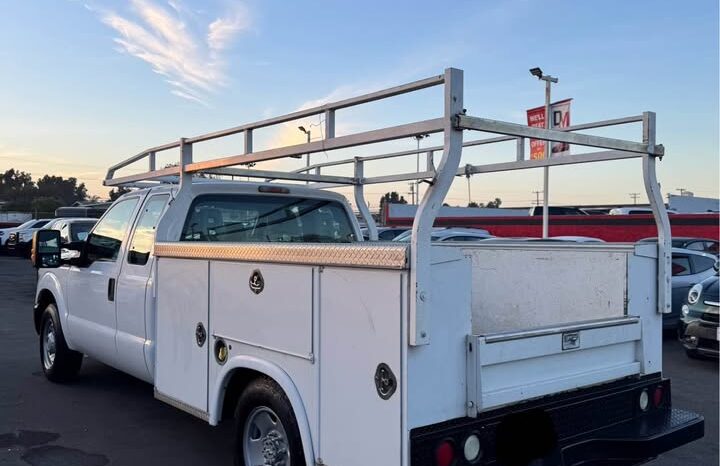 2011 Ford f250 super duty super cab XL Pickup 4D 6 3/4 ft