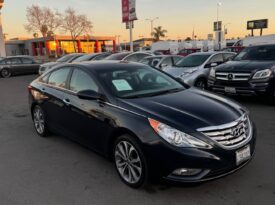 2013 Hyundai sonata SE Sedan 4D