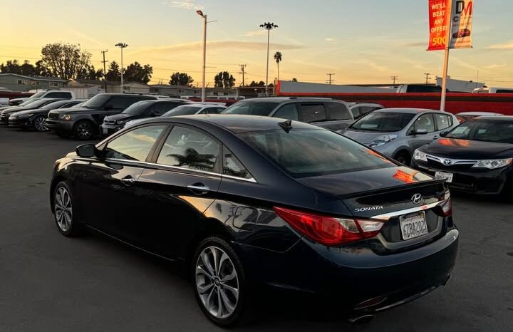 2013 Hyundai sonata SE Sedan 4D