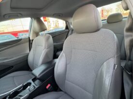 2013 Hyundai sonata SE Sedan 4D