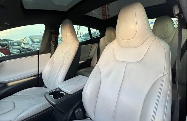 
								2015 Tesla model s 85 Sedan 4D full									