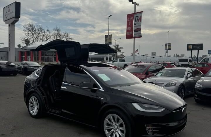 
								2018 Tesla model x 100D Sport Utility 4D full									