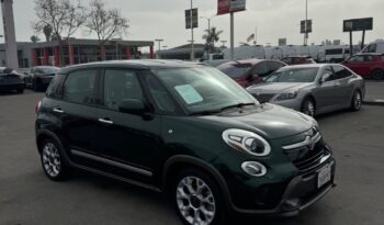 
									2014 Fiat 500l Trekking Hatchback 4D full								