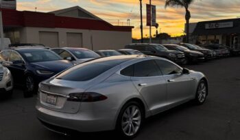 
									2015 Tesla model s 85 Sedan 4D full								