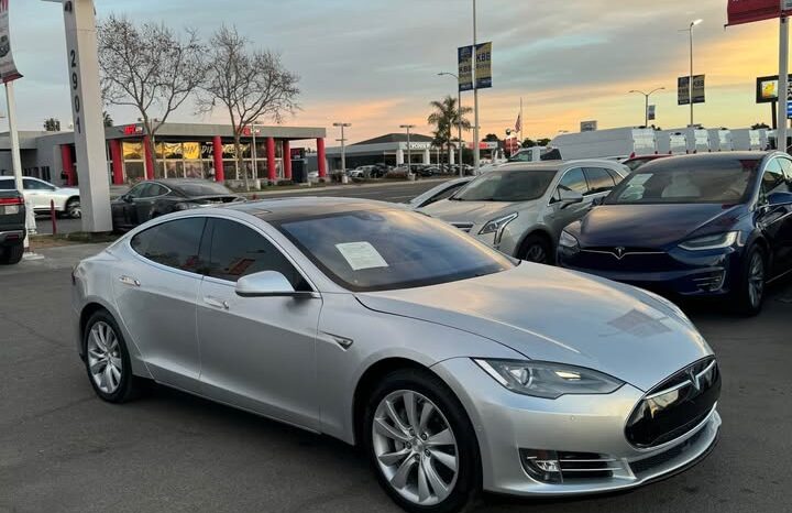 2015 Tesla model s 85 Sedan 4D