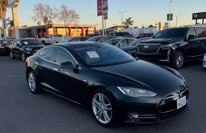 2013 Tesla model s Sedan 4D