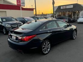 2013 Hyundai sonata SE Sedan 4D